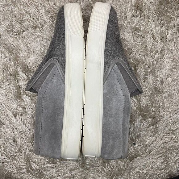 Vince Womens Size‎ 7 Gray Wool Suede Slip on Sneakers - Picture 3 of 7